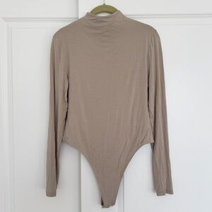 TALA | ‘Sand’ 365 Mock Neck Long Sleeve Bodysuit [NWT!]